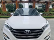 Cần bán gấp Hyundai Tucson năm sản xuất 2018 còn mới