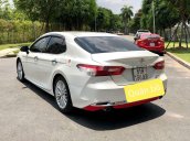 Bán Toyota Camry sản xuất năm 2019, nhập khẩu còn mới