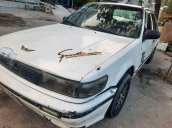 Cần bán lại xe Nissan Bluebird sản xuất năm 1985, màu trắng, xe nhập, giá tốt