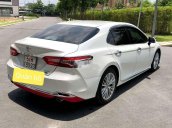 Bán Toyota Camry sản xuất năm 2019, nhập khẩu còn mới