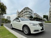 Cần bán lại xe Mercedes E class sản xuất 2012 còn mới