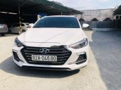 Cần bán xe Hyundai Elantra sản xuất năm 2018 còn mới, giá 595tr