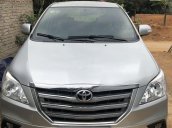 Cần bán xe Toyota Innova năm 2016 còn mới