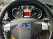 Cần bán Ford Focus 2009, màu bạc còn mới