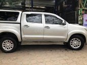 Cần bán lại xe Toyota Hilux 2012, màu bạc, xe nhập 