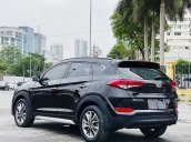 Bán ô tô Hyundai Tucson năm 2018, màu đen, giá tốt