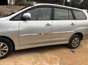 Cần bán xe Toyota Innova năm 2016 còn mới