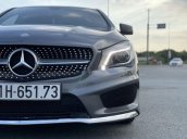 Cần bán gấp Mercedes CLA class sản xuất năm 2015, xe nhập còn mới giá cạnh tranh