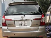 Cần bán xe Toyota Innova năm 2016 còn mới