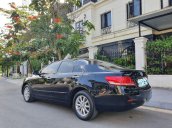 Cần bán gấp Toyota Camry năm sản xuất 2010 còn mới