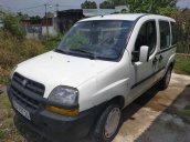 Cần bán gấp Fiat Doblo 2004, màu trắng