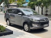 Cần bán Toyota Innova E 2.0L năm 2019, màu xám số sàn, giá 635tr