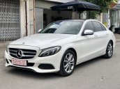 Cần bán xe Mercedes C200 sản xuất cuối 2015