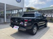 Bán ô tô Ford Ranger Wildtrak 2.0L 4x4 AT đời 2018, màu đen, xe nhập