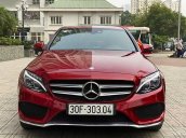 Cần bán Mercedes C300 sản xuất 2015, màu đỏ