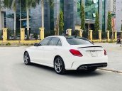 Cần bán lại xe Mercedes C300 AMG đời 2015, màu trắng