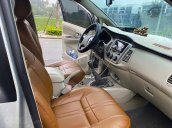 Bán Toyota Innova năm 2016, màu bạc, xe nhập chính chủ