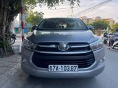 Cần bán lại xe Toyota Innova sản xuất 2017 còn mới