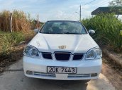 Cần bán gấp Daewoo Lacetti năm sản xuất 2004, 96 triệu