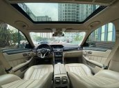 Cần bán lại xe Mercedes E250 AMG 2015, màu đen còn mới