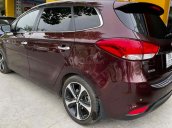 Cần bán Kia Rondo GAT năm sản xuất 2016, màu đỏ giá cạnh tranh