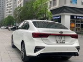 Bán xe Kia Cerato đời 2019, màu trắng