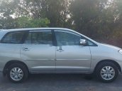 Cần bán Toyota Innova sản xuất 2010 còn mới, giá tốt