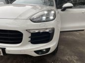 Cần bán lại xe Porsche Cayenne Platium năm sản xuất 2018, xe nhập