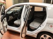 Cần bán gấp Kia Picanto sản xuất 2008, màu trắng, nhập khẩu nguyên chiếc còn mới