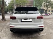 Cần bán lại xe Porsche Cayenne Platium năm sản xuất 2018, xe nhập