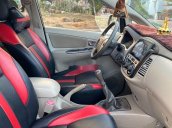 Cần bán xe Toyota Innova sản xuất năm 2015 còn mới