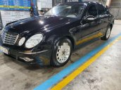 Cần bán gấp Mercedes E240 sản xuất năm 2003, màu đen, nhập khẩu nguyên chiếc, giá chỉ 285 triệu