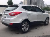 Cần bán xe Hyundai Tucson đời 2013, màu bạc, nhập khẩu nguyên chiếc