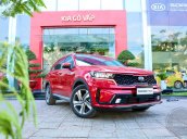 Kia Sorento 2.2D Signature 2021 máy dầu màu đỏ giao liền, đưa trước 424 triệu + tặng BHVC