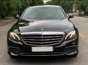 Bán xe Mercedes E200 sản xuất 2016, màu đen số tự động