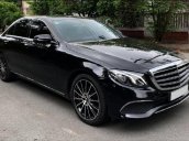 Bán xe Mercedes E200 sản xuất 2016, màu đen số tự động