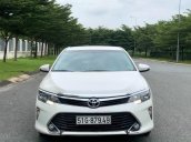 Bán ô tô Toyota Camry 2.0E sản xuất năm 2019, giá 880tr