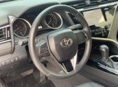 Toyota Camry 2.0 sx 2020 - mới đi có 8000km, biển thành phố, siêu lướt