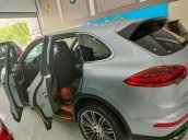 Bán gấp với giá ưu đãi nhất chiếc Porsche Cayenne 2016