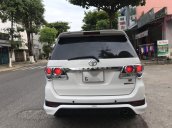 Bán xe Toyota Fortuner năm 2015, giá 645tr, xe còn rất mới, gia đình bảo dưỡng định kỳ