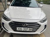 Cần bán xe Hyundai Elantra 2017, màu trắng chính chủ, giá 10tr