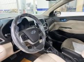 Hyundai Accent 2021 giảm giá cực sốc