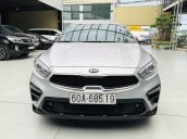 Bán Kia Cerato năm sản xuất 2019, xe đẹp như mới, bao test hãng, đi 10.000km