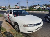 Cần bán gấp Mazda 626 đời 1993, màu trắng xe gia đình