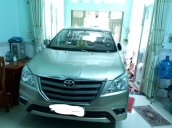 Cần bán xe Toyota Innova năm sản xuất 2016 còn mới