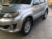 Bán Toyota Fortuner đời 2013, màu bạc số sàn