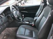 Cần bán xe Toyota Camry 2015 2.5Q xe gia đình, giá tốt