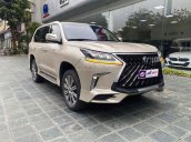 Bán xe Lexus LX năm sản xuất 2016, màu vàng, xe nhập còn mới