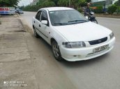 Cần bán Mazda 323F sản xuất năm 2000, màu trắng, giá 68tr