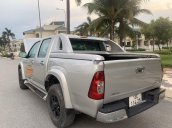 Cần bán Isuzu Dmax sản xuất năm 2009, màu bạc, nhập khẩu số sàn